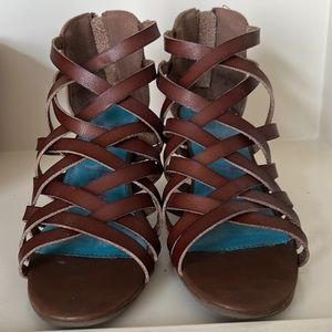 Blowfish Gladiator Strappy Brown Leather Sandals Size 5 1/2 EC